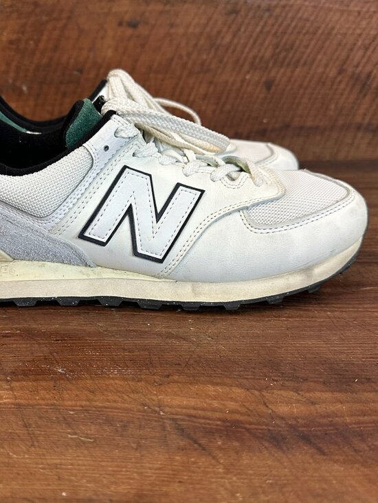 New Balance 574 White Green Lifestyle Sneakers U574VX2 Men\'s Size 9.5 main image 4